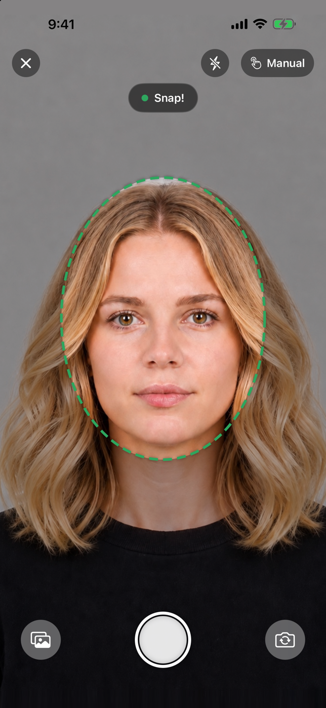 Ovalid capture screen: live camera view with a green head-placement oval and a 'Snap!' prompt